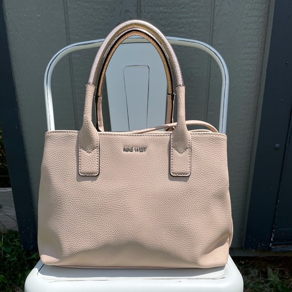 Nine West Handbags - Nine West Blush Pink Pebbled Shoulder Bag